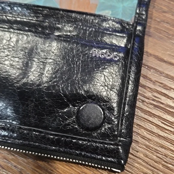 HOBO BLACK LEATHER DOUBLE ZIPPER WOMENS WALLET.. #7694 - Picture 5 of 7